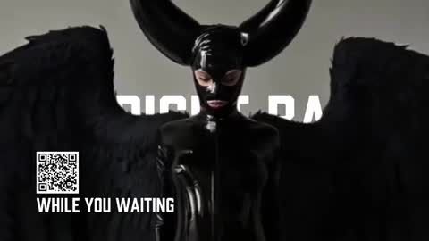 Snapshot of vinylstore chatting on October 19, 2025, 4:07 pm Diva Silvia online show from October 19, 2025, 4:07 pm