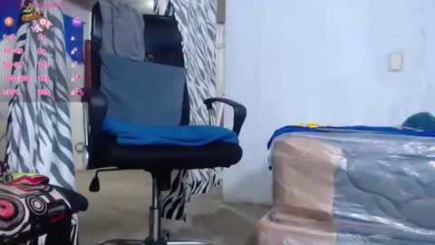 vinzent_lafed_ online show from March 4, 2026, 10:54 am