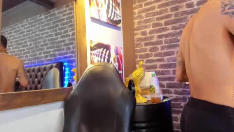 ---Vinzen--- online show from November 23, 2025, 6:02 am