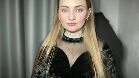 Funny  girl online show from December 28, 2024, 11:48 pm