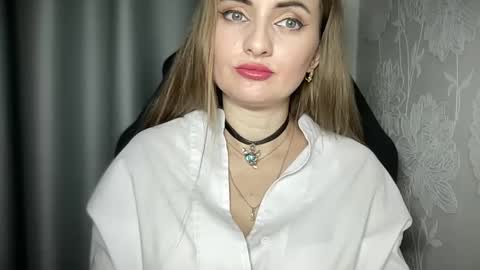 Funny  girl online show from December 29, 2024, 10:03 pm