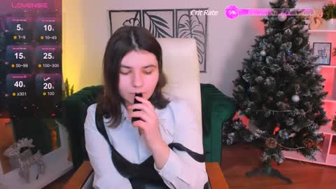 Viola online show from January 8, 2025, 9:12 pm