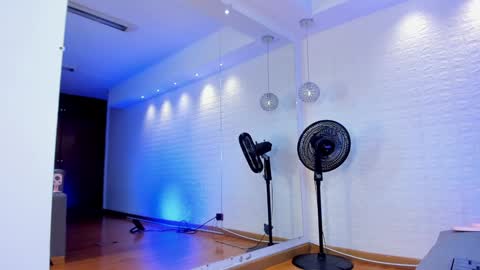 Snapshot of violeet_scott chatting on January 21, 2025, 1:43 pm Violett  Everyday From 0530 to 1430 Col Time online show from January 21, 2025, 1:43 pm