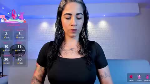 Snapshot of violeet_scott chatting on February 18, 2025, 10:49 am Violett  Everyday From 0530 to 1430 Col Time online show from February 18, 2025, 10:49 am