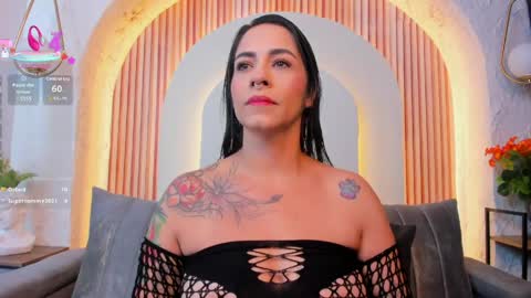 Snapshot of violeet_scottt chatting on May 5, 2026, 10:01 am Violette online show from May 5, 2026, 10:01 am
