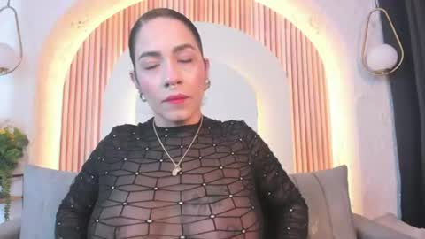 Violette online show from June 27, 2026, 10:53 am