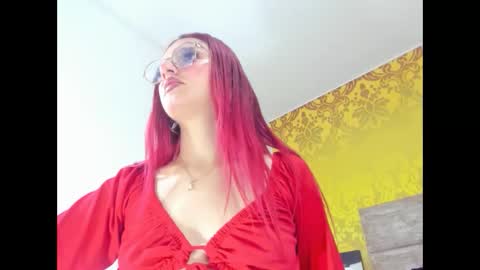 violeethh__ online show from March 10, 2026, 12:43 pm
