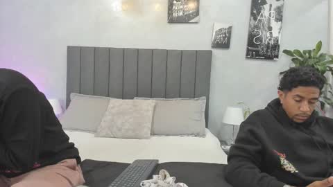 Violet and Myers online show from September 29, 2025, 11:26 am