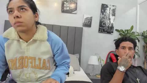 Violet and Myers online show from October 1, 2025, 11:27 am