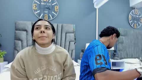 Violet and Myers online show from October 4, 2025, 11:19 am