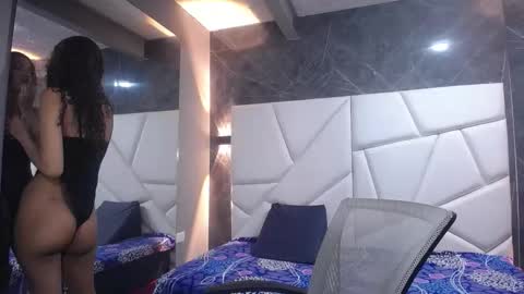 Snapshot of violet_angel13 chatting on March 16, 2026, 2:21 pm Violet online show from March 16, 2026, 2:21 pm