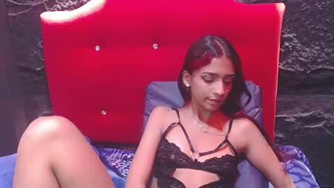Snapshot of violet_angel13 chatting on April 9, 2026, 2:00 pm Violet online show from April 9, 2026, 2:00 pm