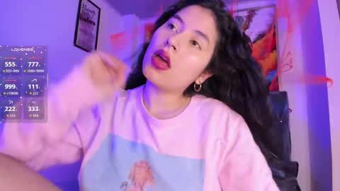 Snapshot of violet_blaze chatting on November 3, 2025, 11:11 am online show from November 3, 2025, 11:11 am