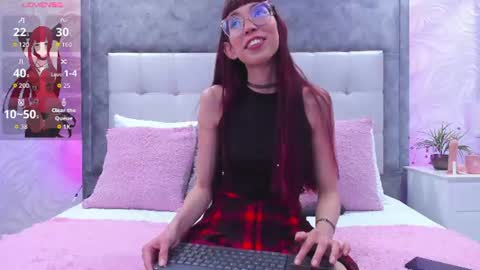 Violet  online show from July 26, 2026, 11:00 pm