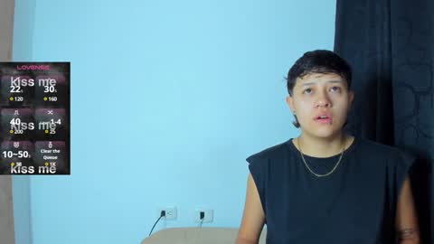 Snapshot of violet_casper_ chatting on December 10, 2024, 9:23 am Violet and Casper online show from December 10, 2024, 9:23 am