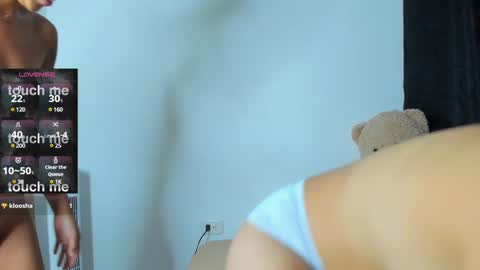 Snapshot of violet_casper_ chatting on December 15, 2024, 4:29 am Violet and Casper online show from December 15, 2024, 4:29 am