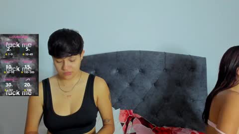 Snapshot of violet_casper_ chatting on January 30, 2025, 10:19 am Violet and Casper online show from January 30, 2025, 10:19 am