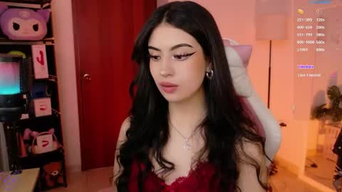 Violeta  online show from May 4, 2026, 5:20 pm
