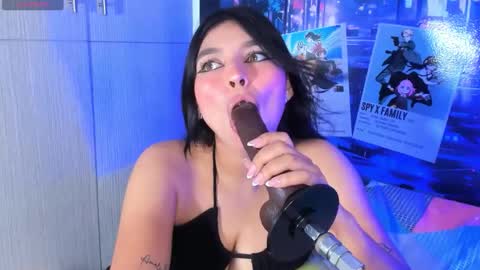 Violet Fiore online show from March 25, 2026, 7:20 pm