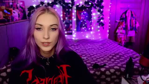 Deya online show from January 27, 2025, 3:28 pm