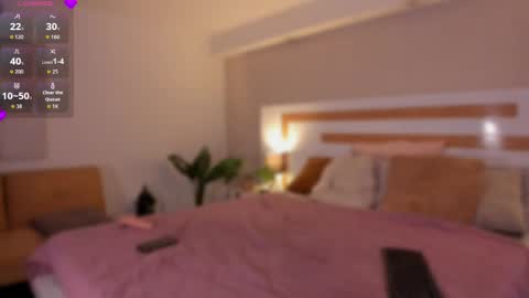 Violeta  online show from May 11, 2026, 12:00 pm