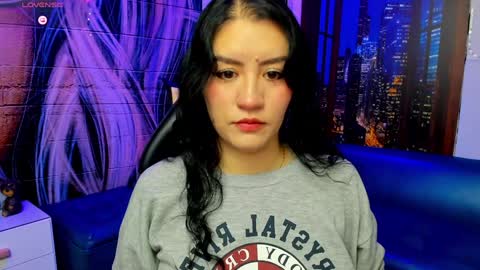     online show from December 27, 2024, 9:22 pm