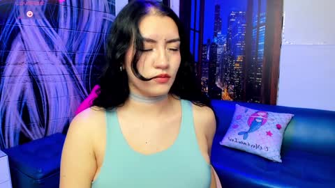     online show from January 22, 2025, 2:26 am