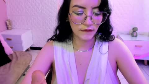 Snapshot of violeta_diazz chatting on March 30, 2026, 10:55 pm online show from March 30, 2026, 10:55 pm