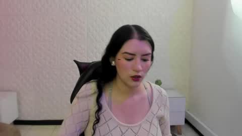 Snapshot of violeta_diazz chatting on April 29, 2026, 9:21 pm online show from April 29, 2026, 9:21 pm