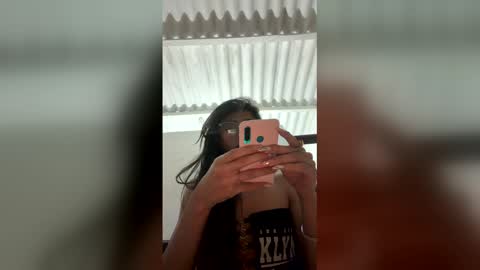 Snapshot of violeta_foxz chatting on March 21, 2026, 8:52 am Violeta online show from March 21, 2026, 8:52 am