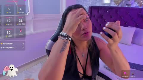 violeta_medina online show from January 8, 2025, 9:32 am