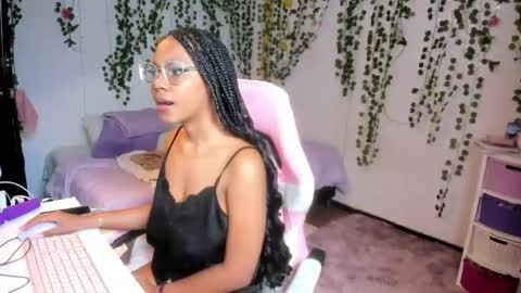 Violeta online show from May 29, 2026, 5:44 pm