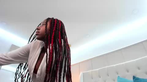 Snapshot of violeta_ruiz_ chatting on March 12, 2025, 1:47 am violeta_ruiz_ online show from March 12, 2025, 1:47 am