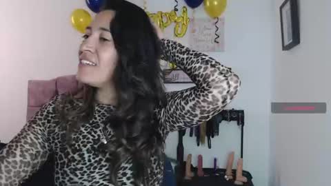 violeta_scott_ online show from July 1, 2026, 2:29 pm