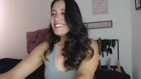 violeta_scott_ online show from July 28, 2026, 3:21 pm