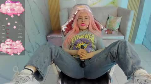 IG violeta sub online show from November 6, 2025, 1:23 pm