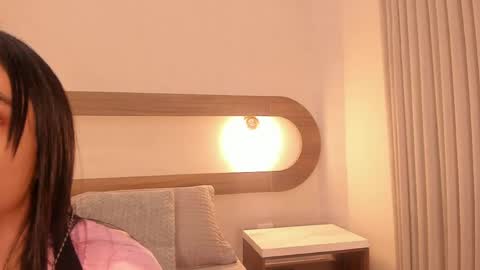 Violeta Sum online show from June 3, 2026, 12:30 pm