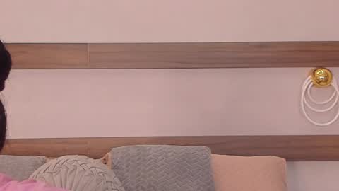 Violeta Sum online show from June 23, 2026, 1:53 pm