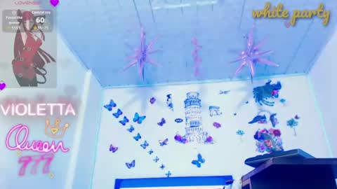 Snapshot of violetaconny chatting on June 18, 2026, 9:25 am violetaconny online show from June 18, 2026, 9:25 am