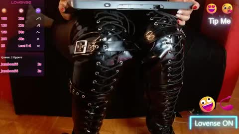 Snapshot of violetamorrison chatting on March 13, 2026, 4:13 pm Violeta morrison online show from March 13, 2026, 4:13 pm