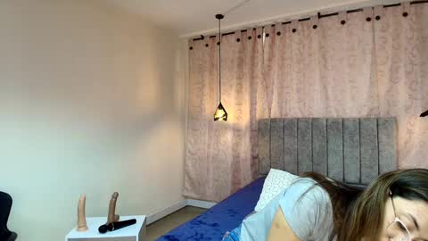 VIOLETA online show from December 8, 2024, 12:30 pm