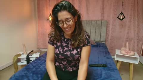 VIOLETA online show from February 8, 2025, 12:17 pm