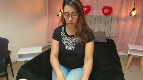 VIOLETA online show from February 15, 2025, 12:11 pm