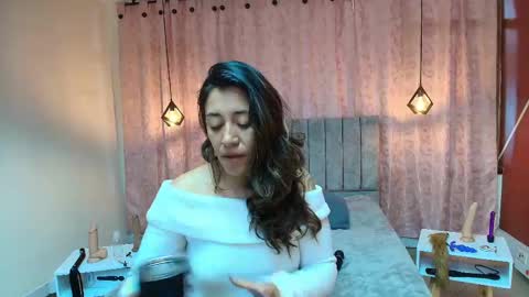 Snapshot of violetascott_ chatting on September 19, 2025, 1:23 pm VIOLETA online show from September 19, 2025, 1:23 pm