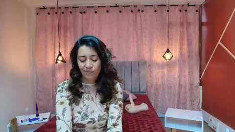 Snapshot of violetascott_ chatting on October 13, 2025, 1:11 pm VIOLETA online show from October 13, 2025, 1:11 pm