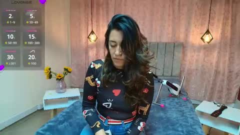 Snapshot of violetascott_ chatting on November 1, 2025, 1:24 pm VIOLETA online show from November 1, 2025, 1:24 pm