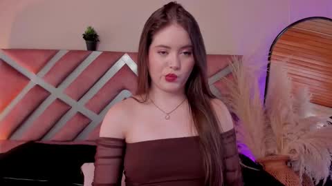Snapshot of violetcollins_ chatting on September 16, 2025, 8:10 pm Call me Violet online show from September 16, 2025, 8:10 pm