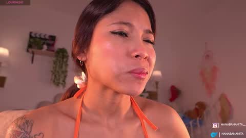 violeth___ online show from October 17, 2025, 11:35 am