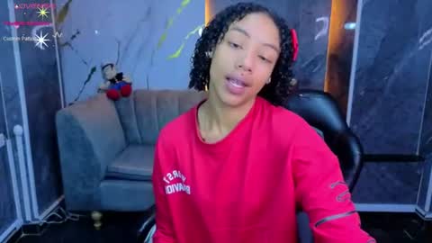 violeth_b online show from June 18, 2026, 1:37 pm