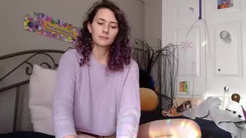 Violet Hooper online show from January 9, 2025, 5:33 pm